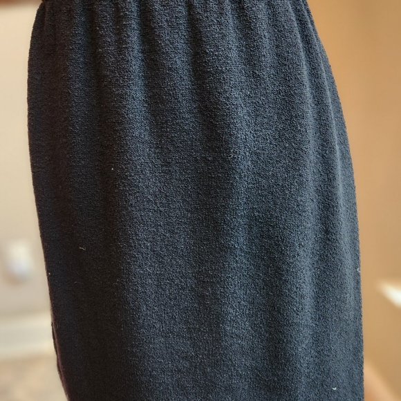 St. John by Marie Gray Black Boucle Suit Size 6 - Picture 10 of 10